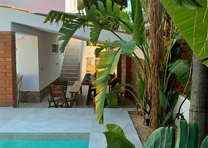 Holiday home Montgo L'Escala